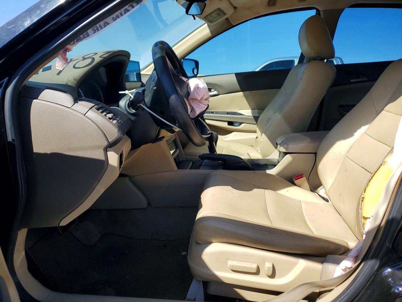 2010 HONDA ACCORD LXP photo 7