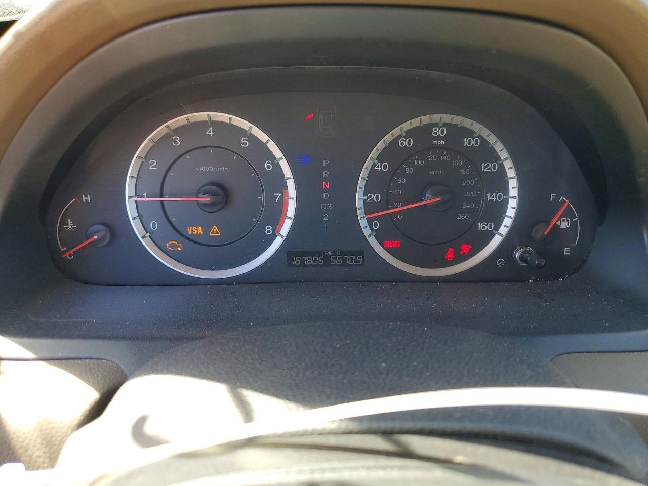 2010 HONDA ACCORD LXP photo 9