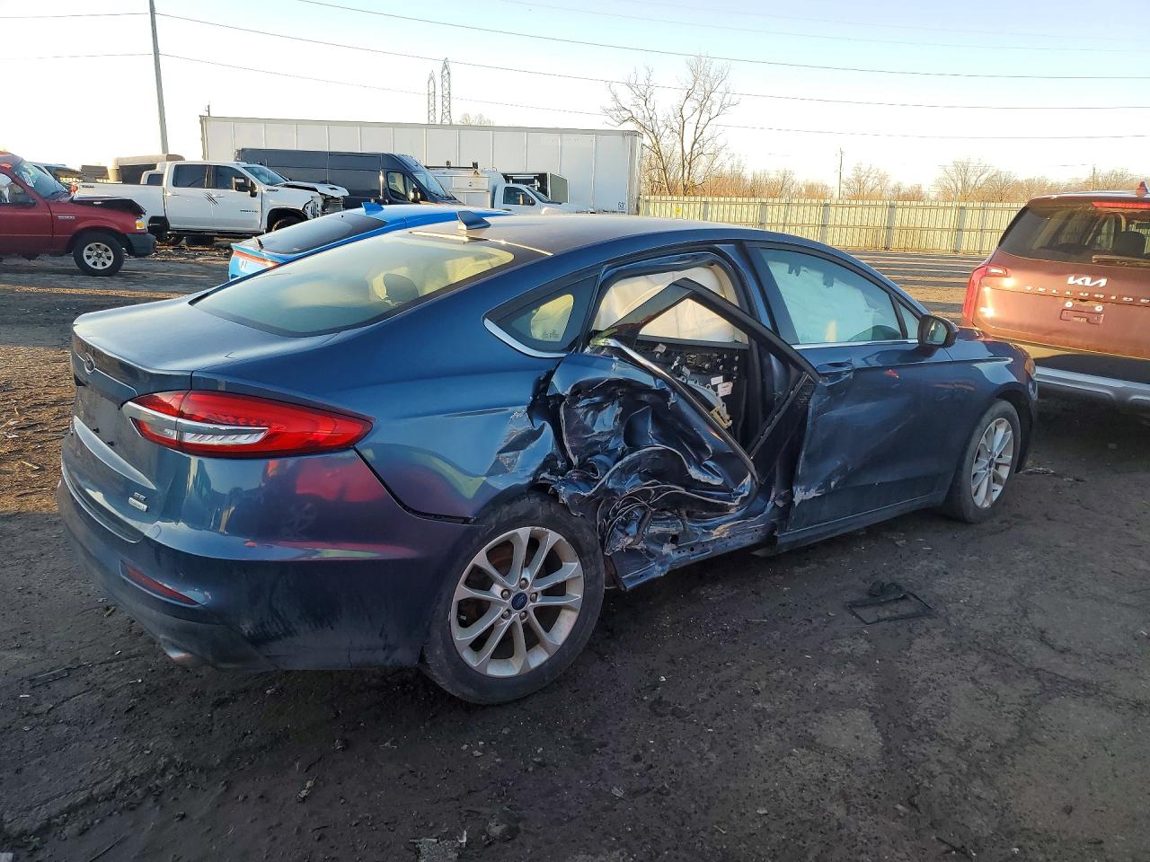 2019 FORD FUSION SE photo 9