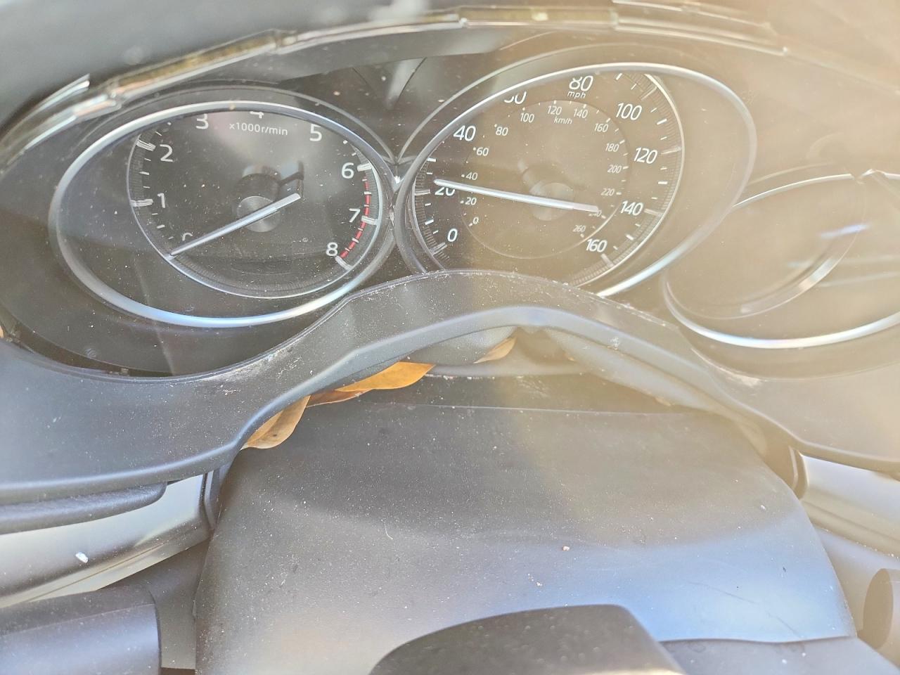 2020 MAZD CX-5 TOURING photo 25