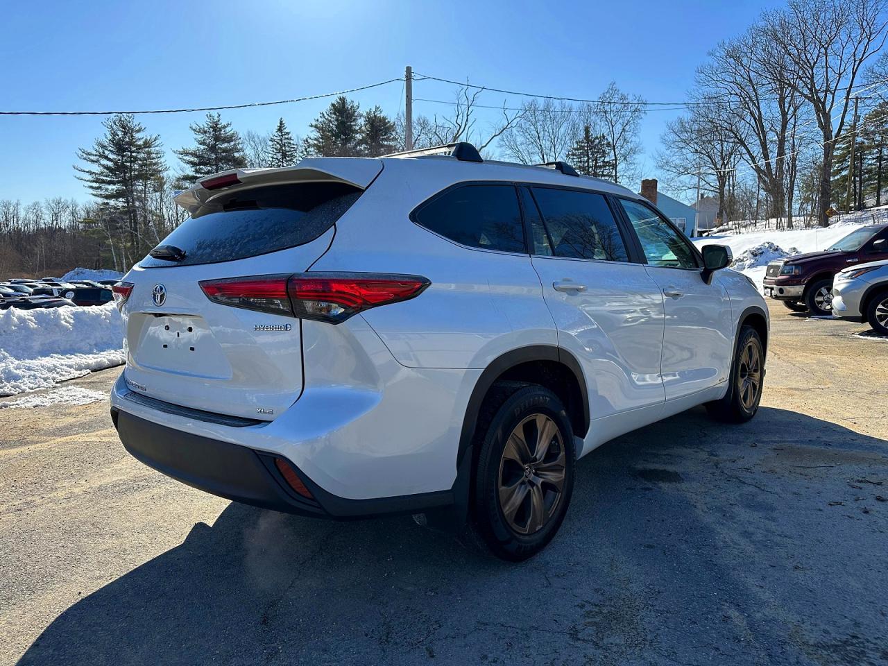2023 TOYOTA HIGHLANDER HYBRID BRONZE EDITION photo 3