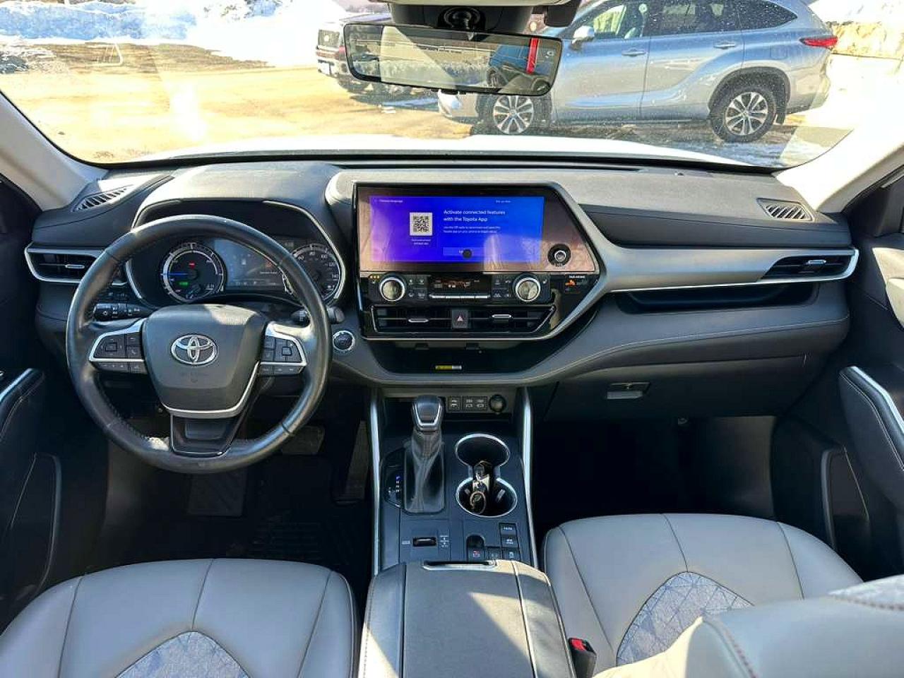 2023 TOYOTA HIGHLANDER HYBRID BRONZE EDITION photo 8