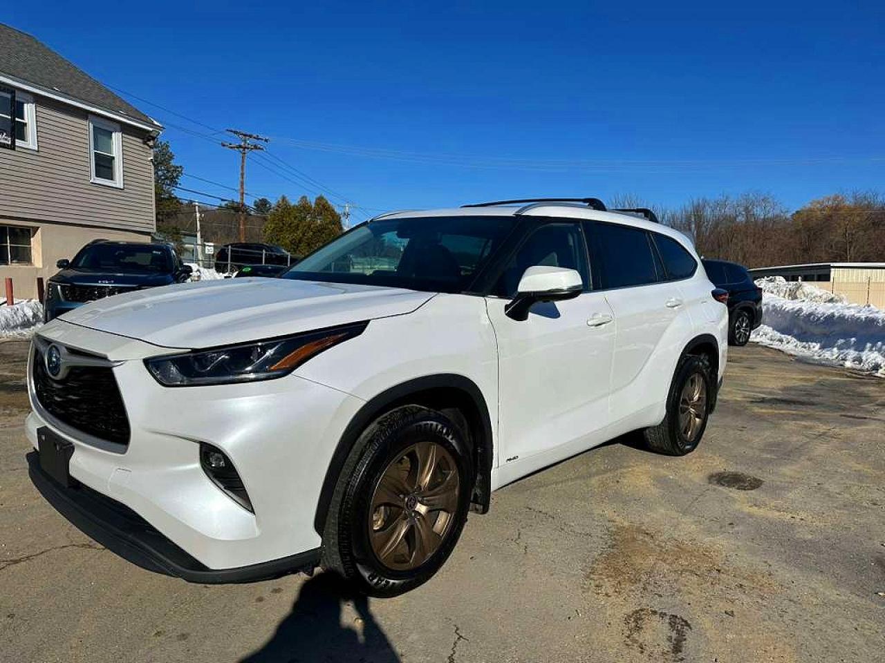 2023 TOYOTA HIGHLANDER HYBRID