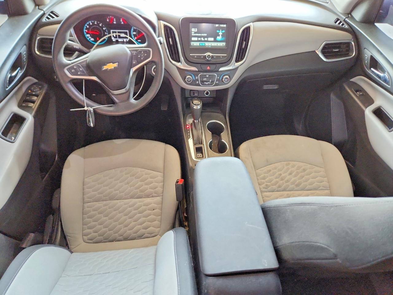 2018 CHEVROLET EQUINOX LS photo 15
