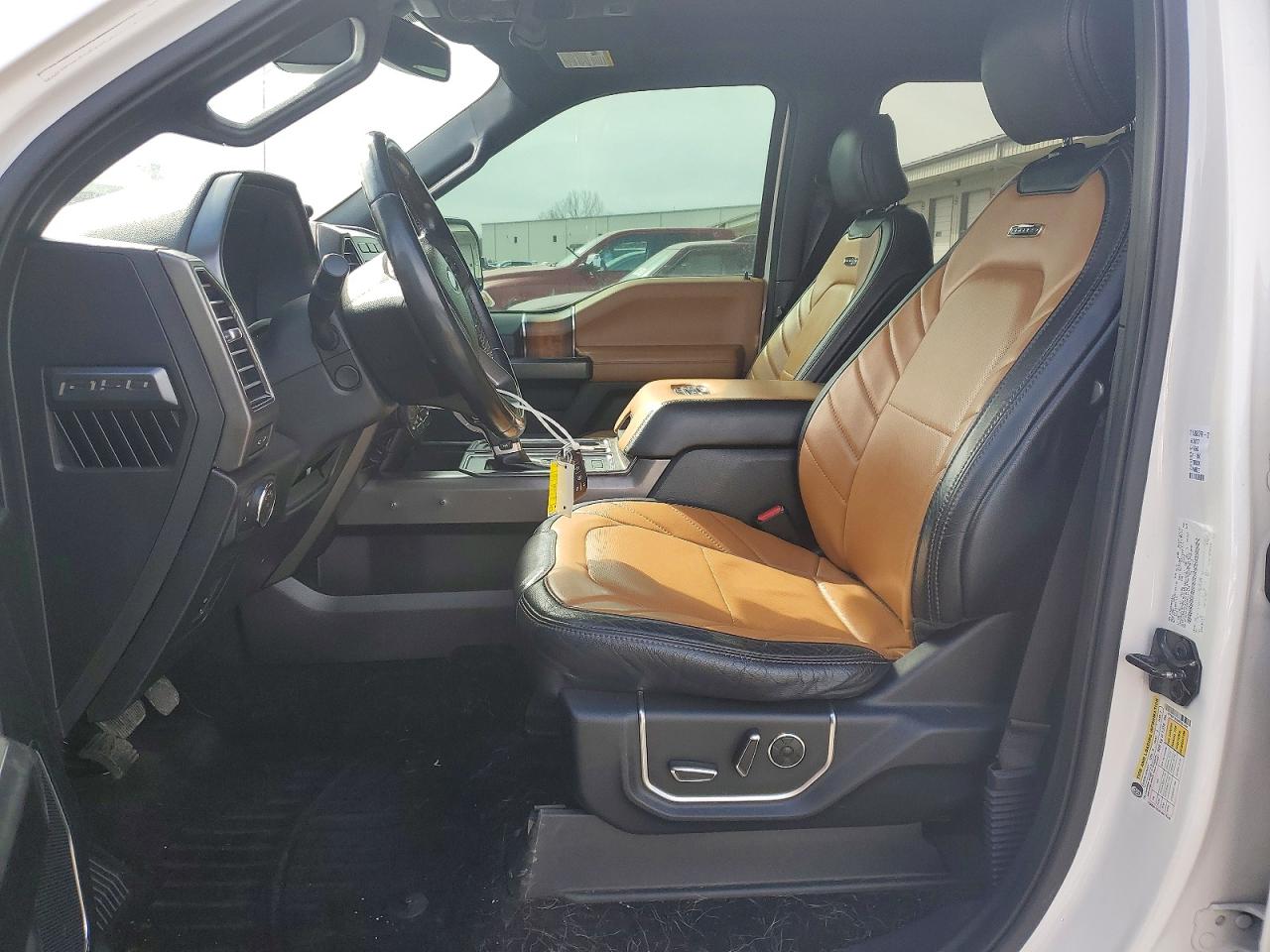 2017 FORD F150 SUPERCREW photo 13