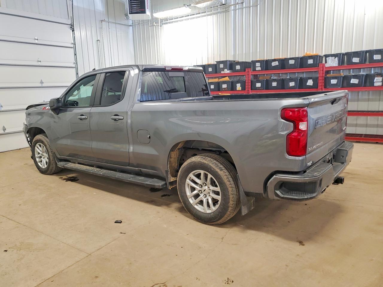 2020 CHEVROLET SILVERADO K1500 RST photo 3