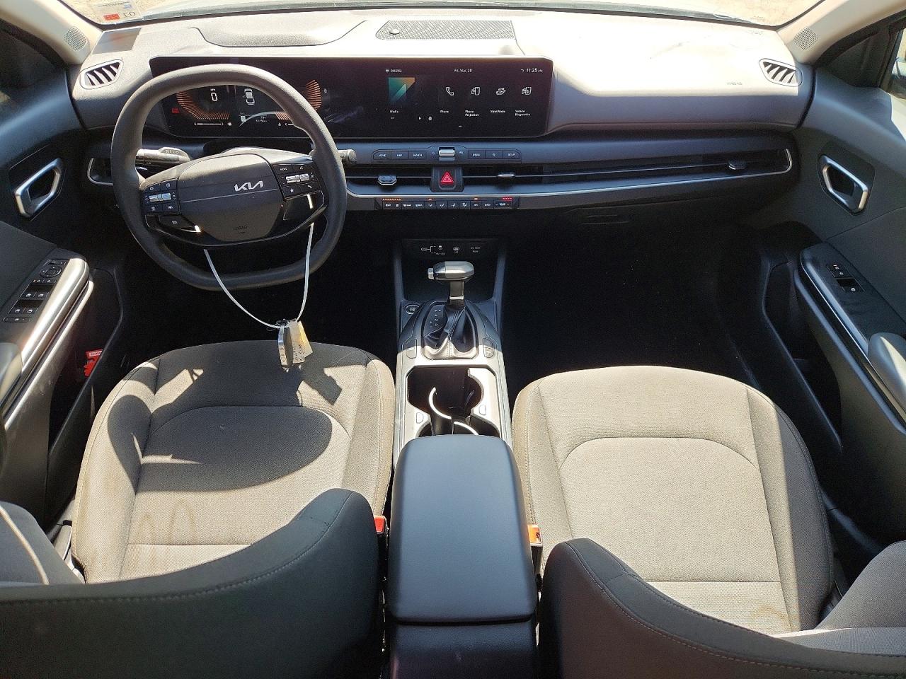 2025 KIA K4 LXS photo 15