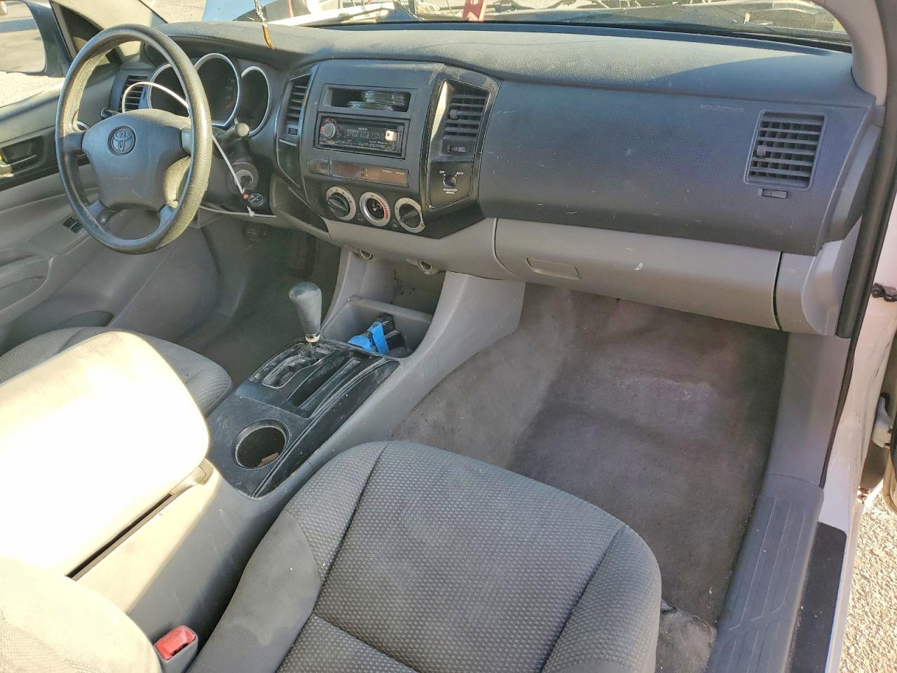 2005 TOYOTA TACOMA ACCESS CAB photo 8