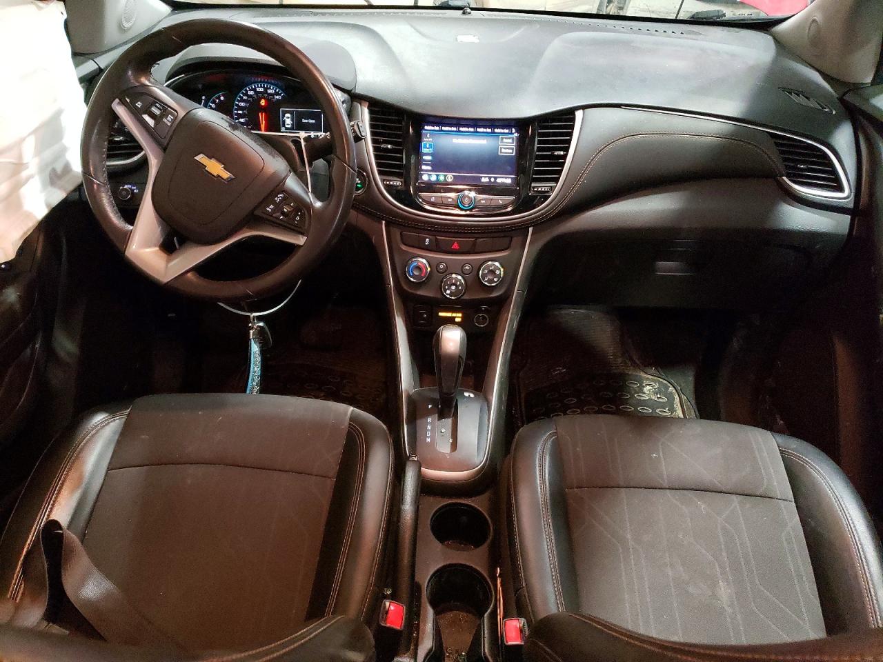 2022 CHEVROLET TRAX 1LT photo 15