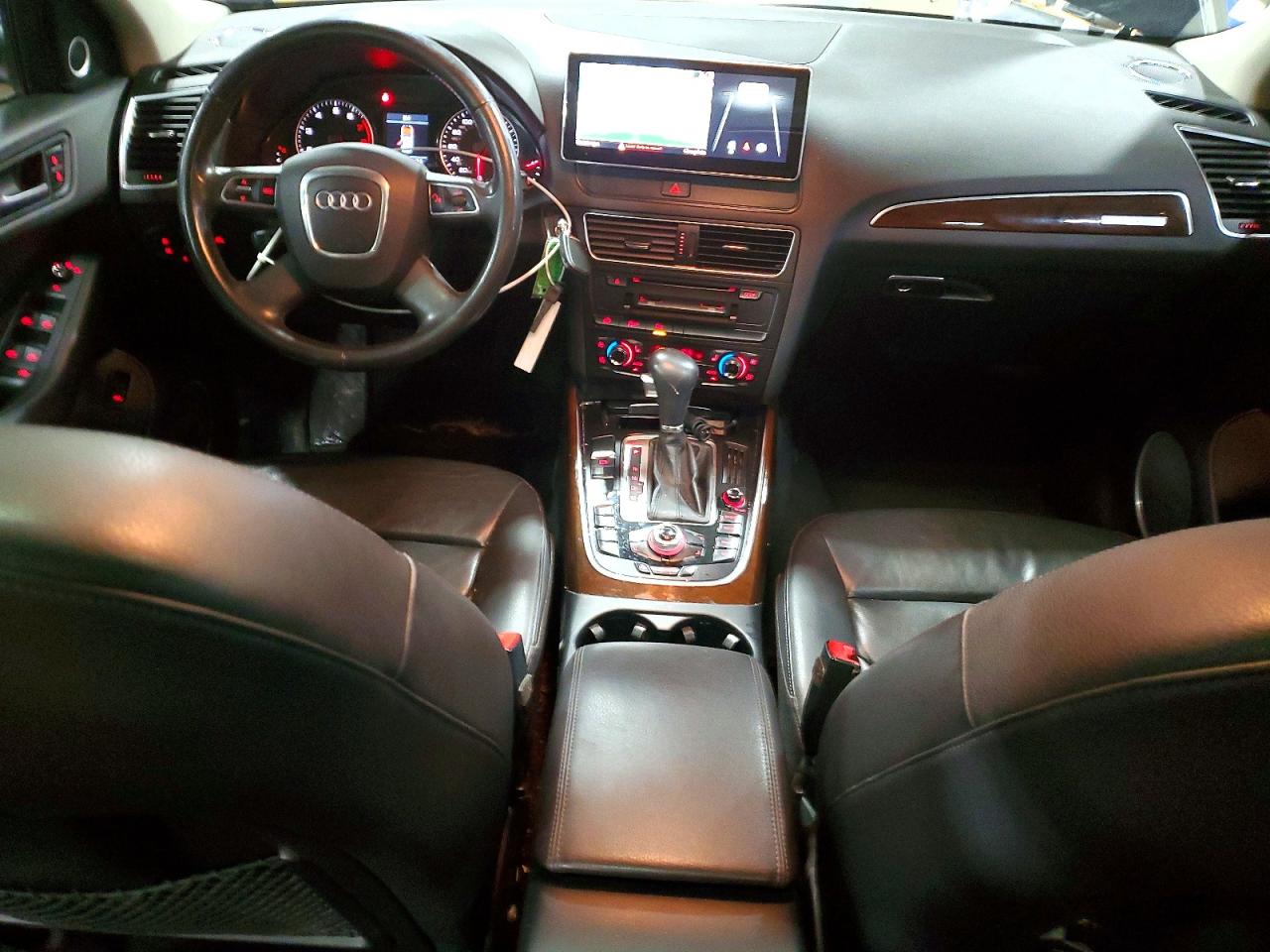 2011 AUDI Q5 PREMIUM PLUS photo 8