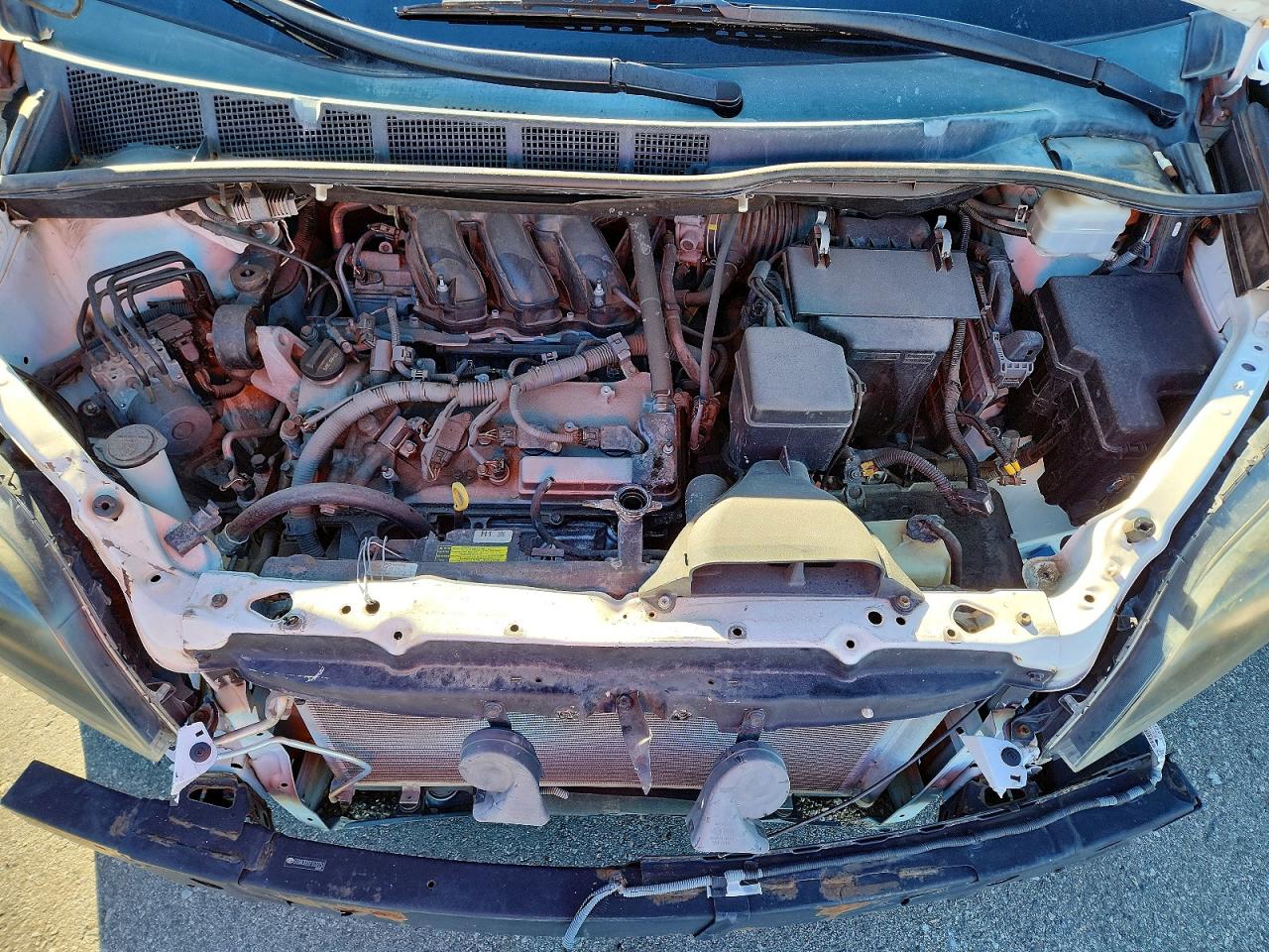 2015 TOYOTA SIENNA SE 8-PASSENGER photo 12