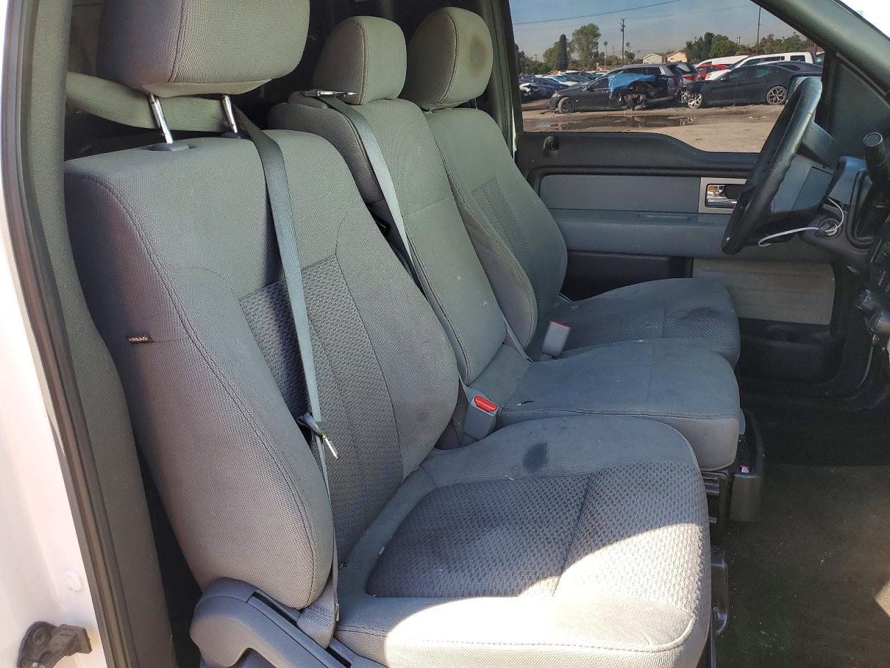 2011 FORD F150 photo 11