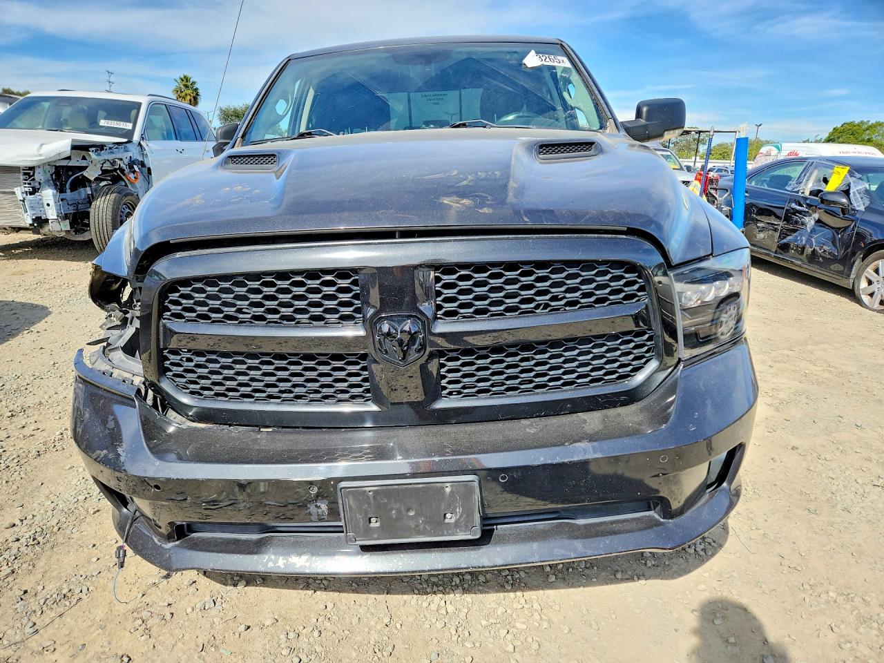 2018 RAM 1500 SPORT photo 13