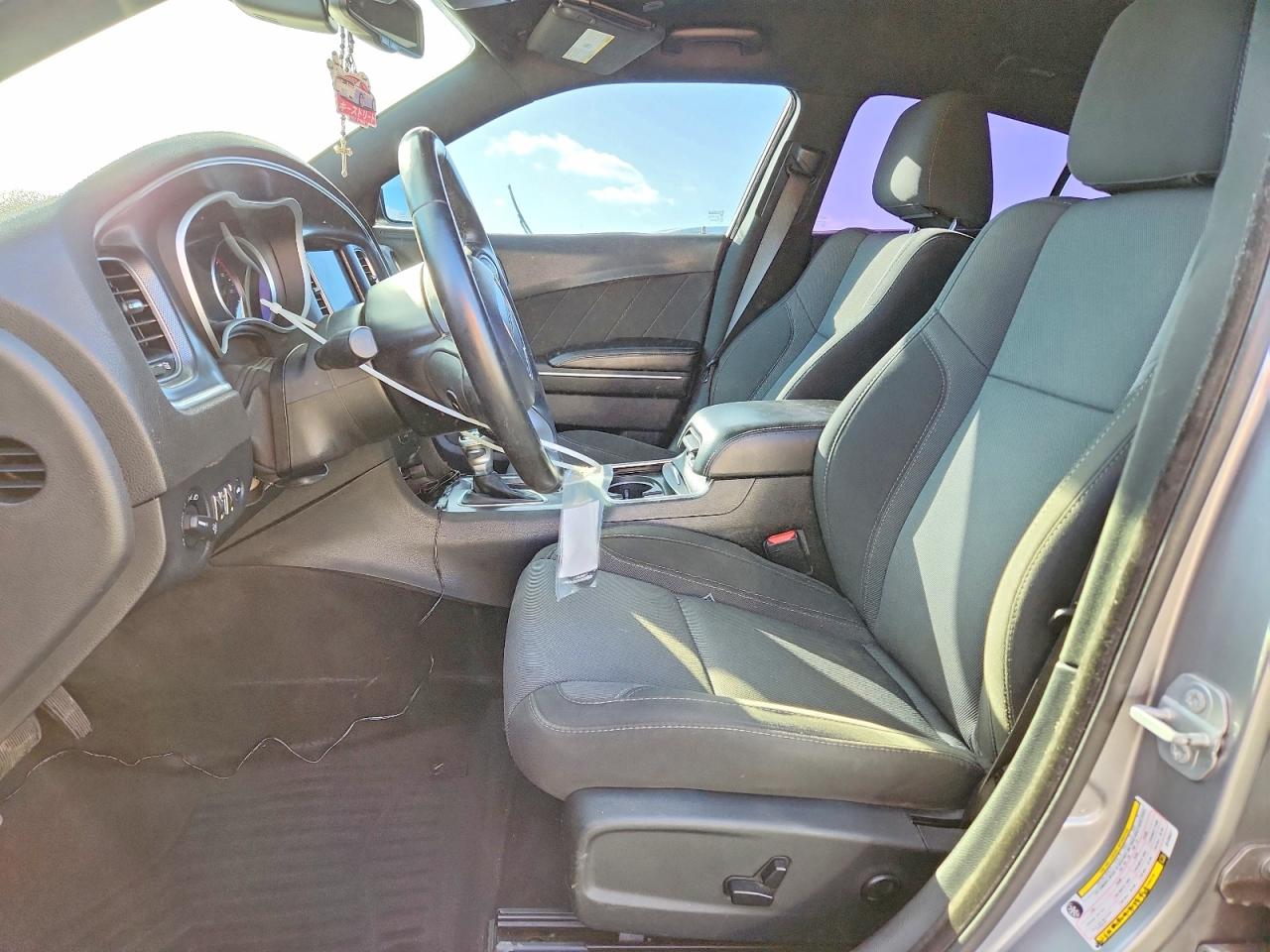 2018 DODGE CHARGER SXT PLUS photo 13