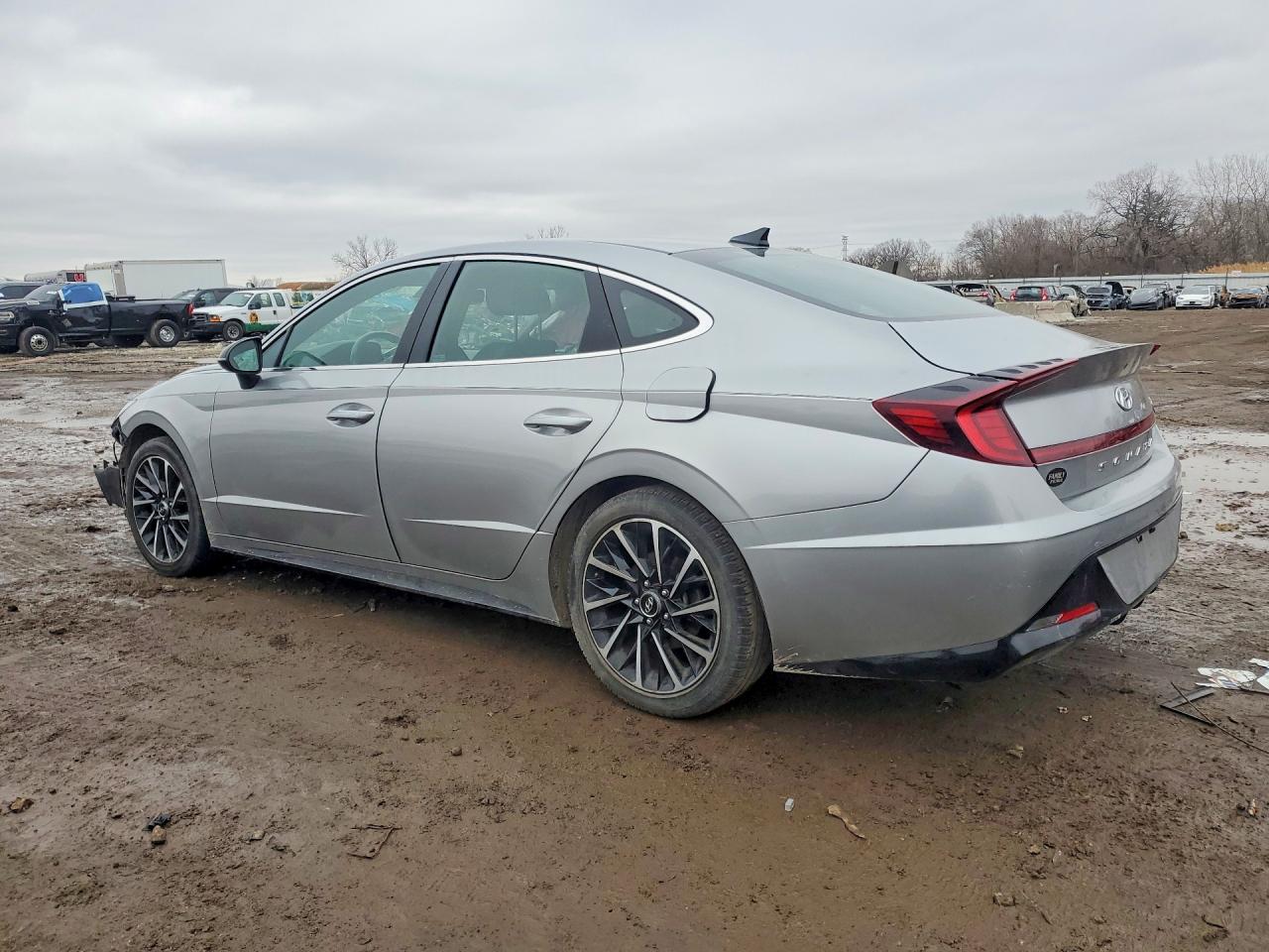 2020 HYUNDAI SONATA SEL PLUS photo 4