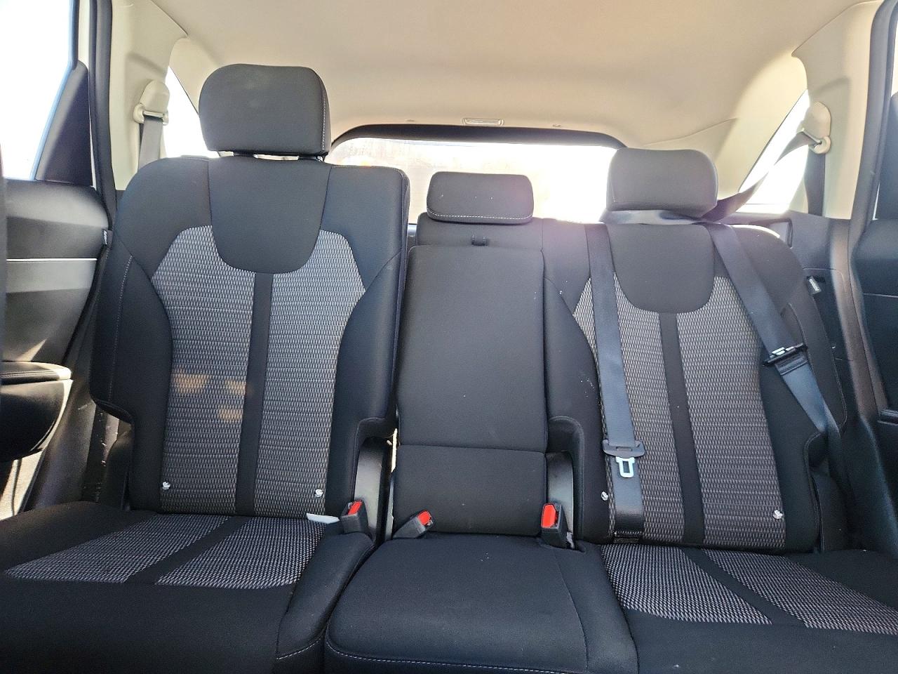 2024 KIA SORENTO LX photo 19