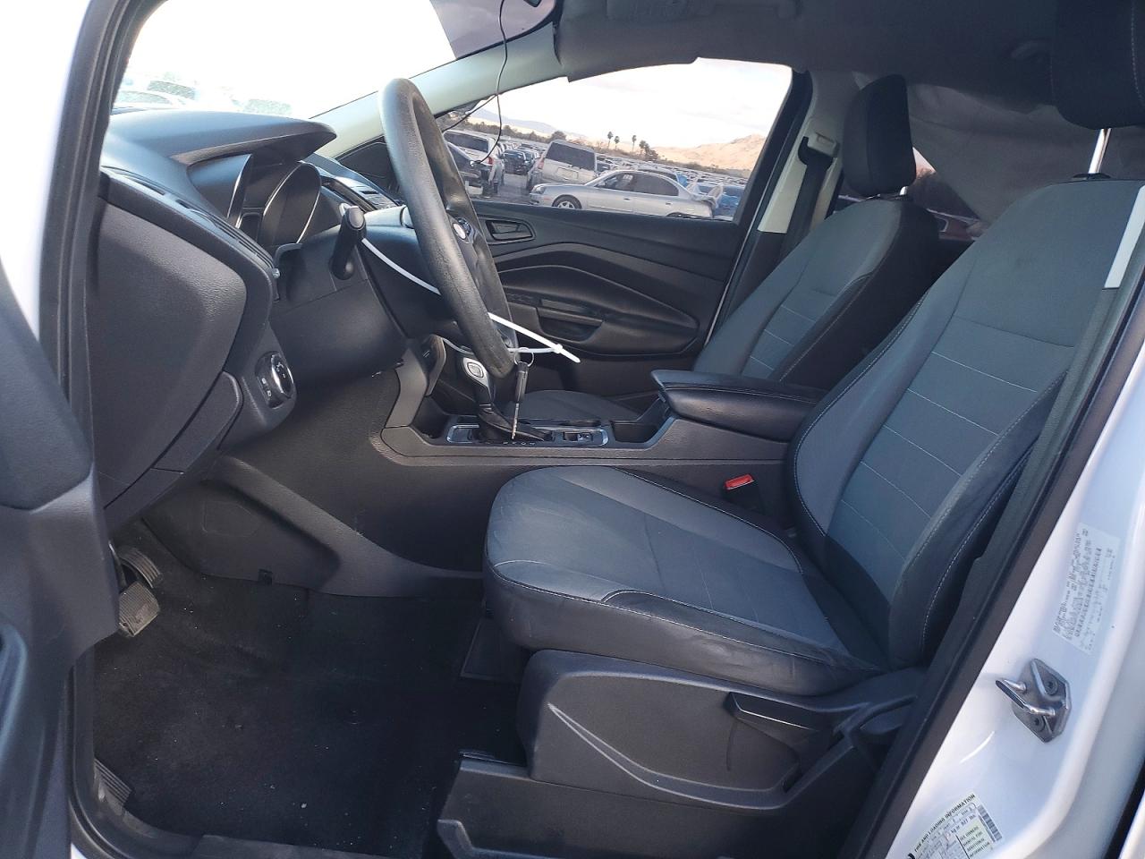 2018 FORD ESCAPE S photo 19