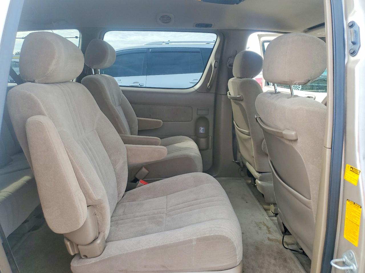 2003 TOYOTA SIENNA LE photo 21