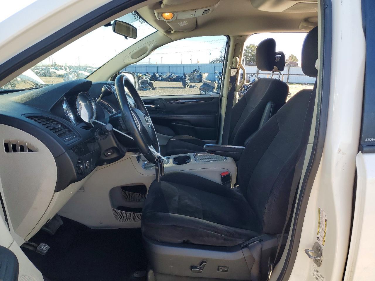 2013 DODGE GRAND CARAVAN SXT photo 7