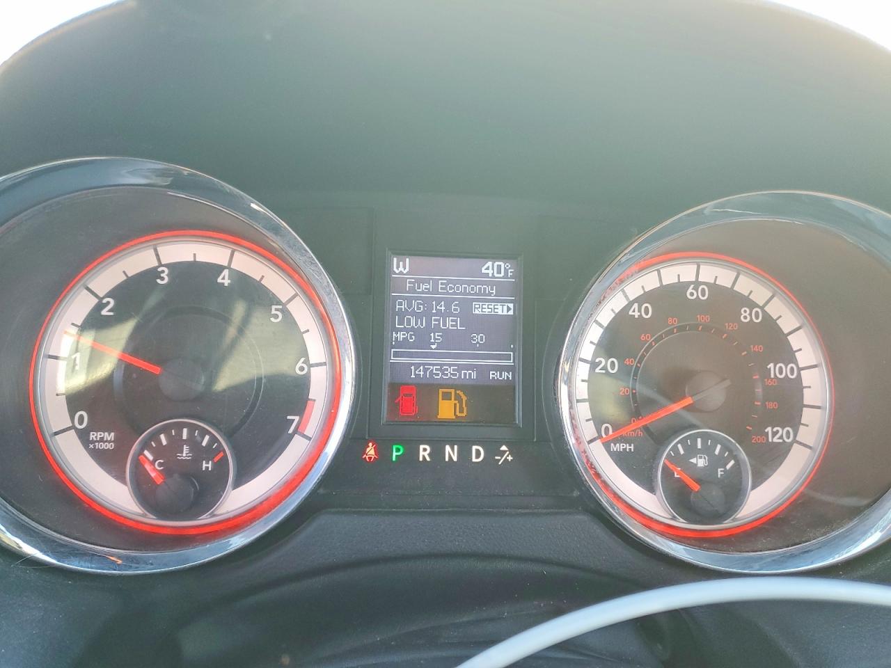2013 DODGE GRAND CARAVAN SXT photo 9