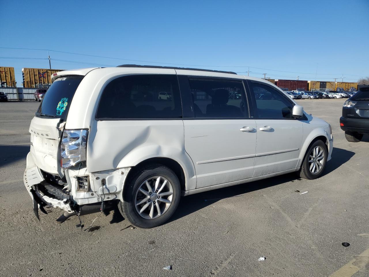 2013 DODGE GRAND CARAVAN SXT photo 3