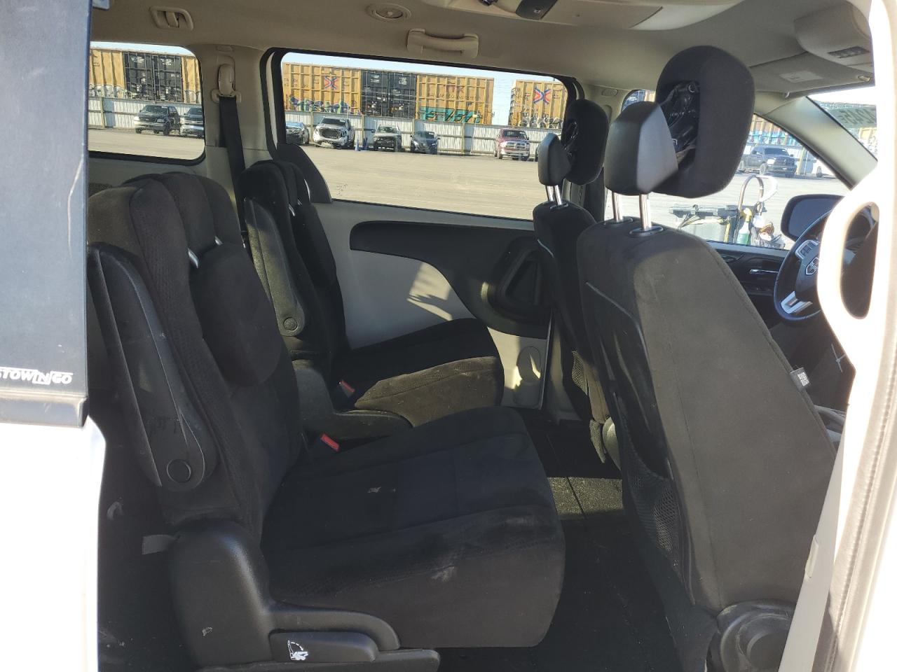 2013 DODGE GRAND CARAVAN SXT photo 11