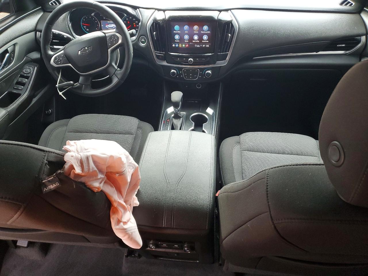 2023 CHEVROLET TRAVERSE LT photo 8