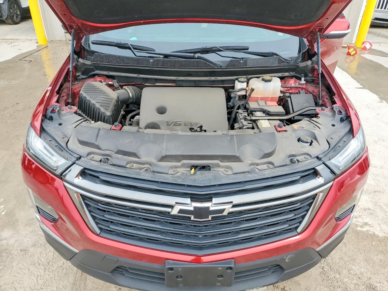 2023 CHEVROLET TRAVERSE LT photo 12