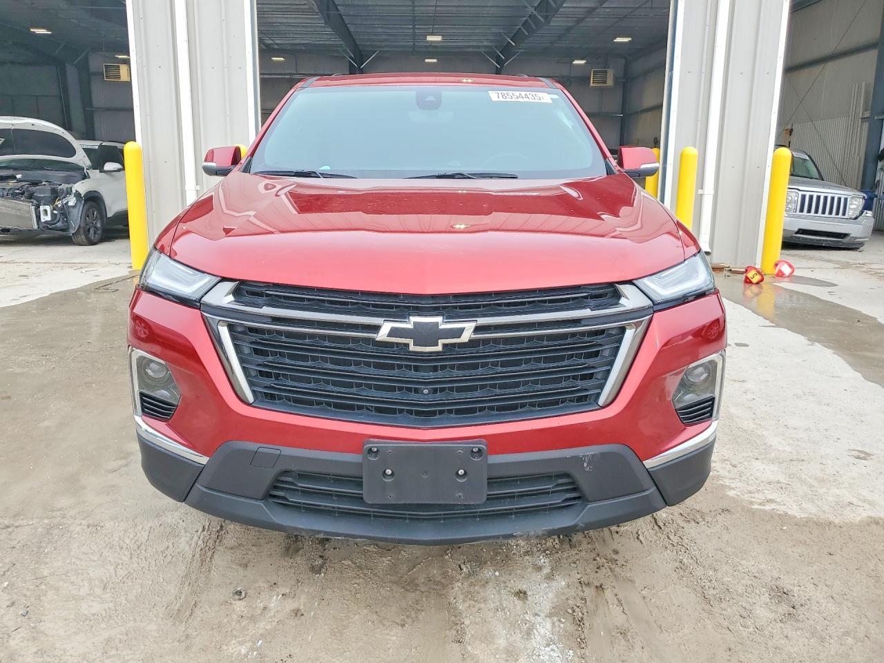 2023 CHEVROLET TRAVERSE LT photo 5
