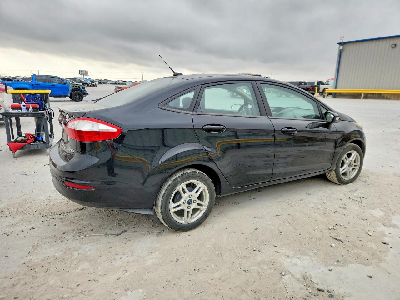 2019 FORD FIESTA SE photo 5