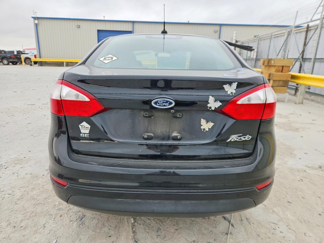 2019 FORD FIESTA SE photo 11