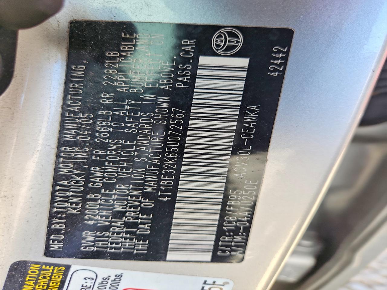 2005 TOYOTA CAMRY LE photo 12