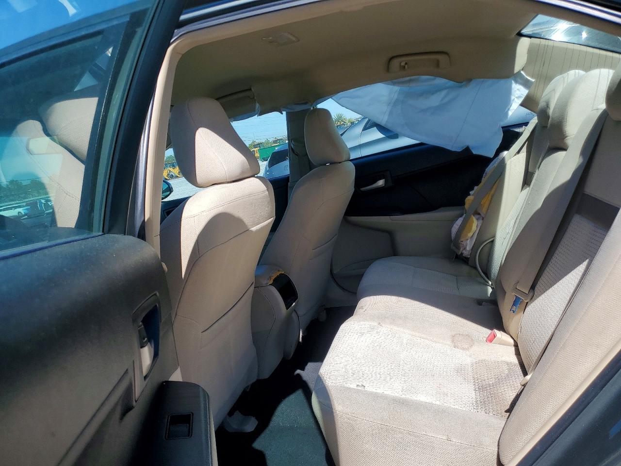2013 TOYOTA CAMRY LE photo 19