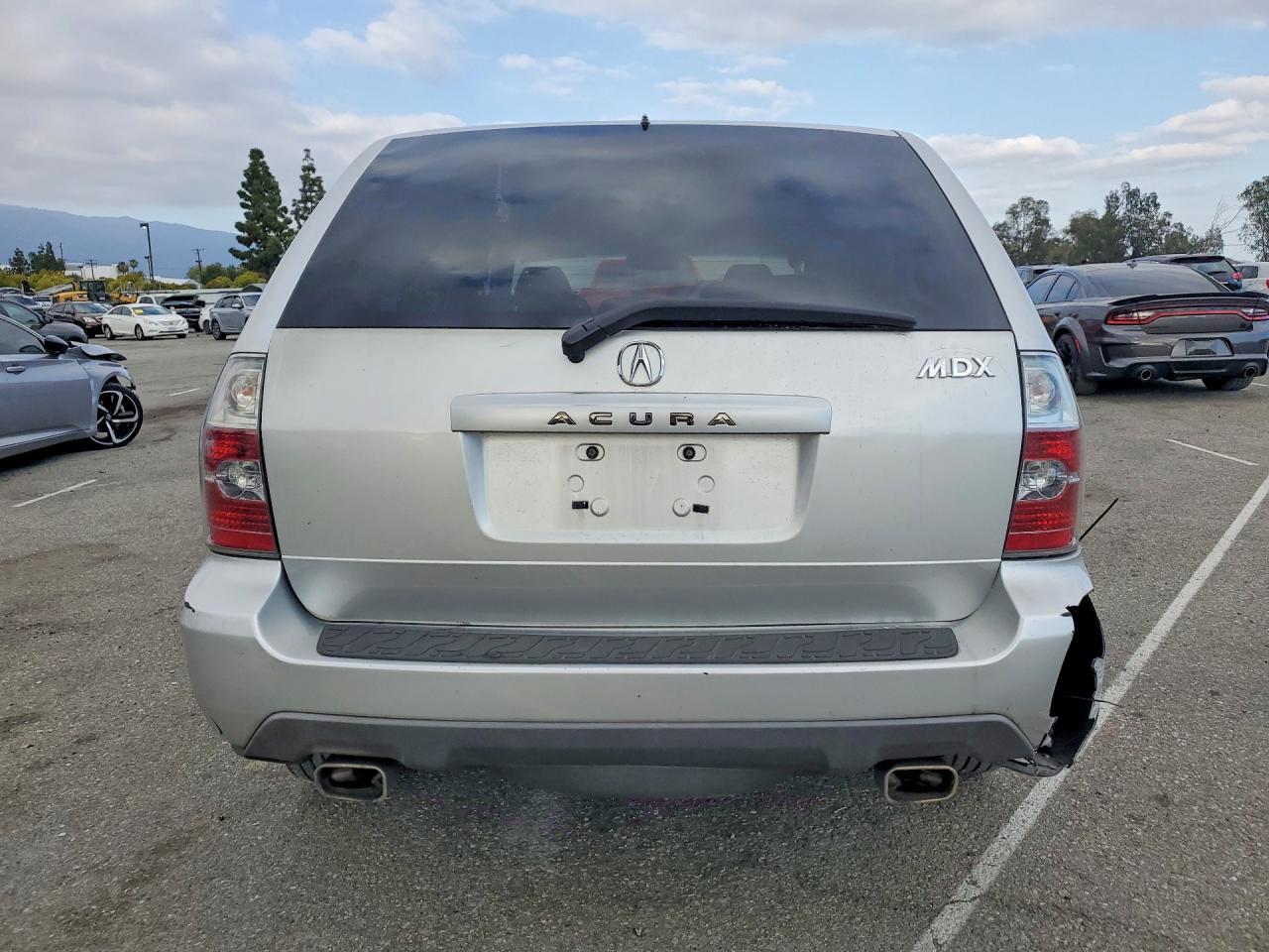 2005 ACURA MDX TOURING photo 16