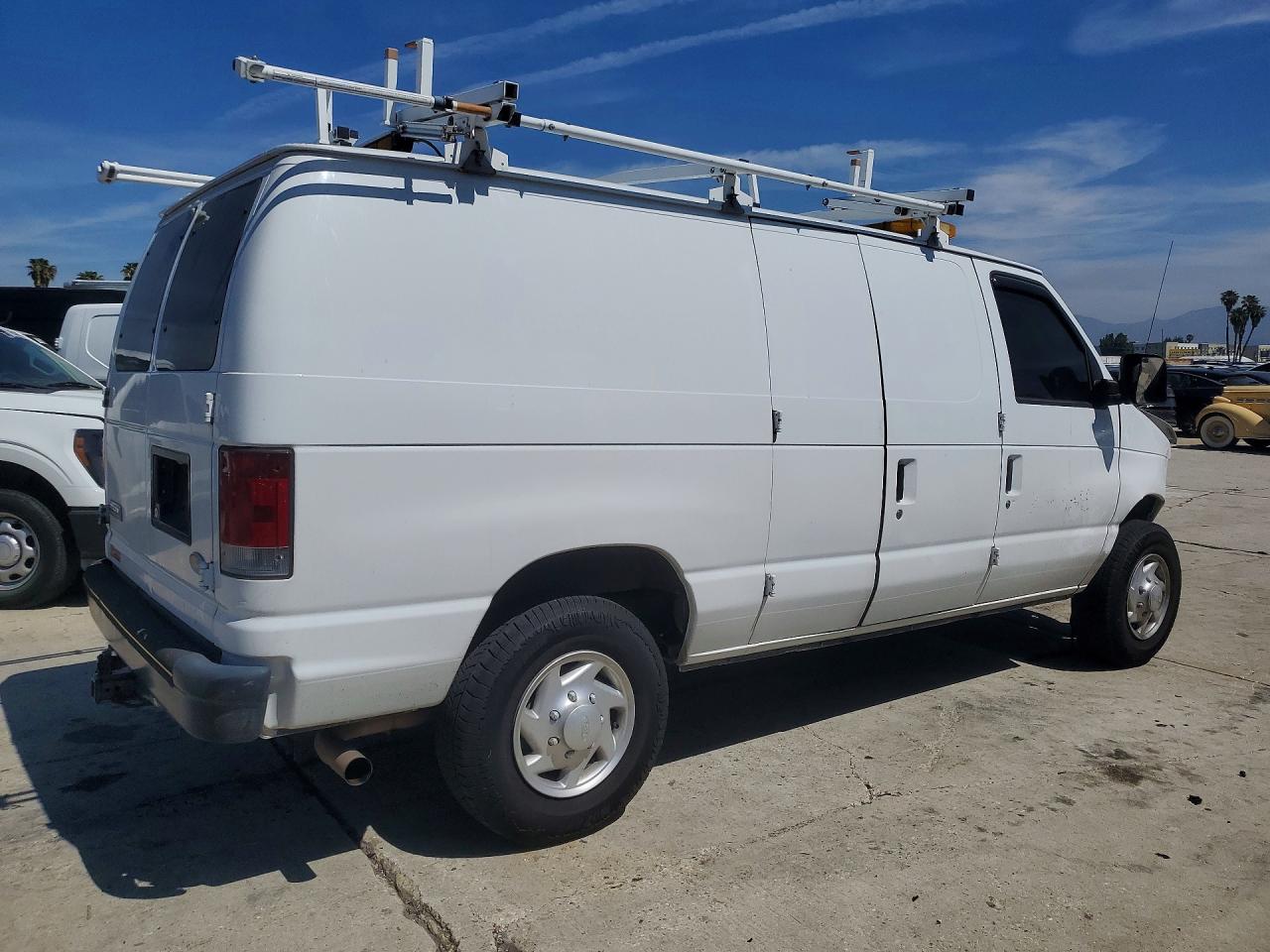 2008 FORD E250 UTILITY / SERVICE VAN photo 3