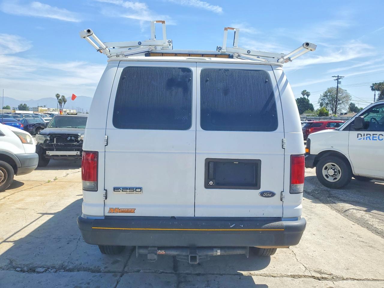 2008 FORD E250 UTILITY / SERVICE VAN photo 6