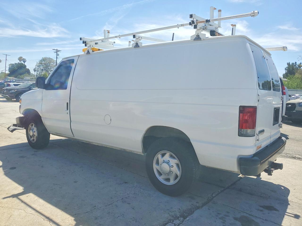 2008 FORD E250 UTILITY / SERVICE VAN photo 2