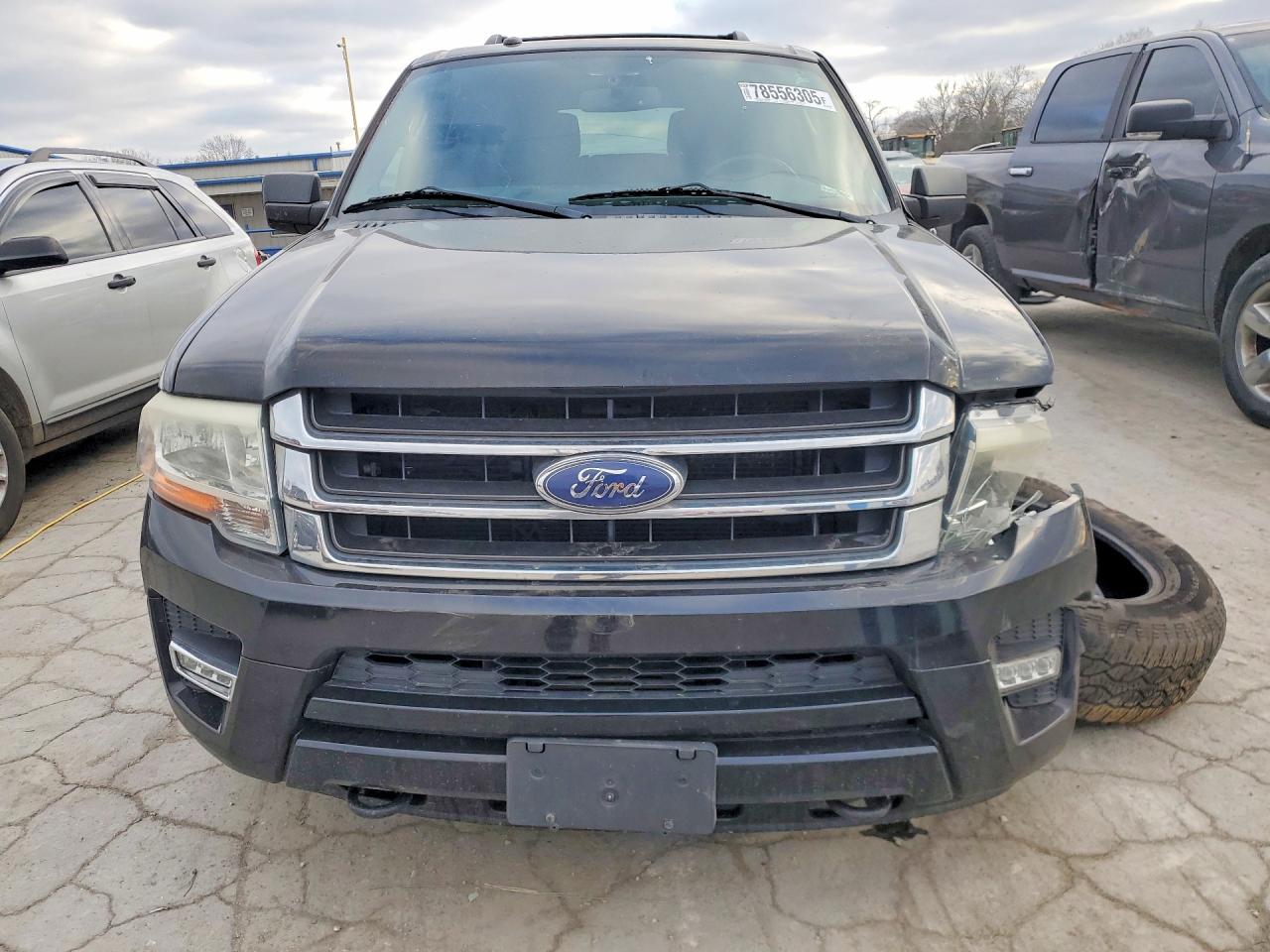2017 FORD EXPEDITION EL XLT photo 13