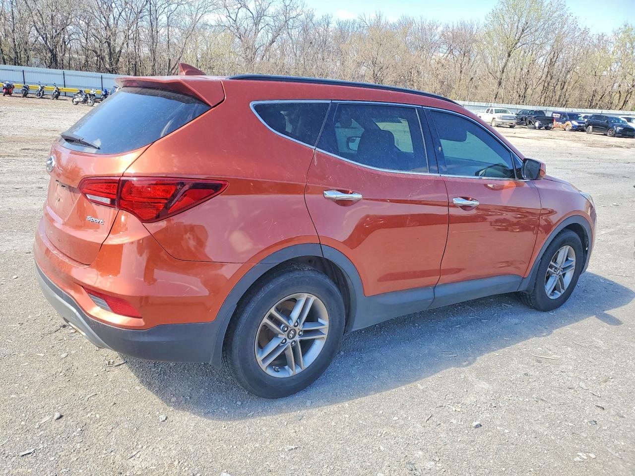 2017 HYUNDAI SANTA FE SPORT 2.4L photo 7