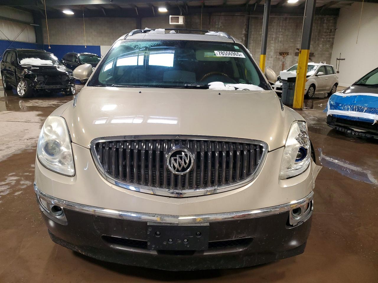 2011 BUICK ENCLAVE CXL photo 5