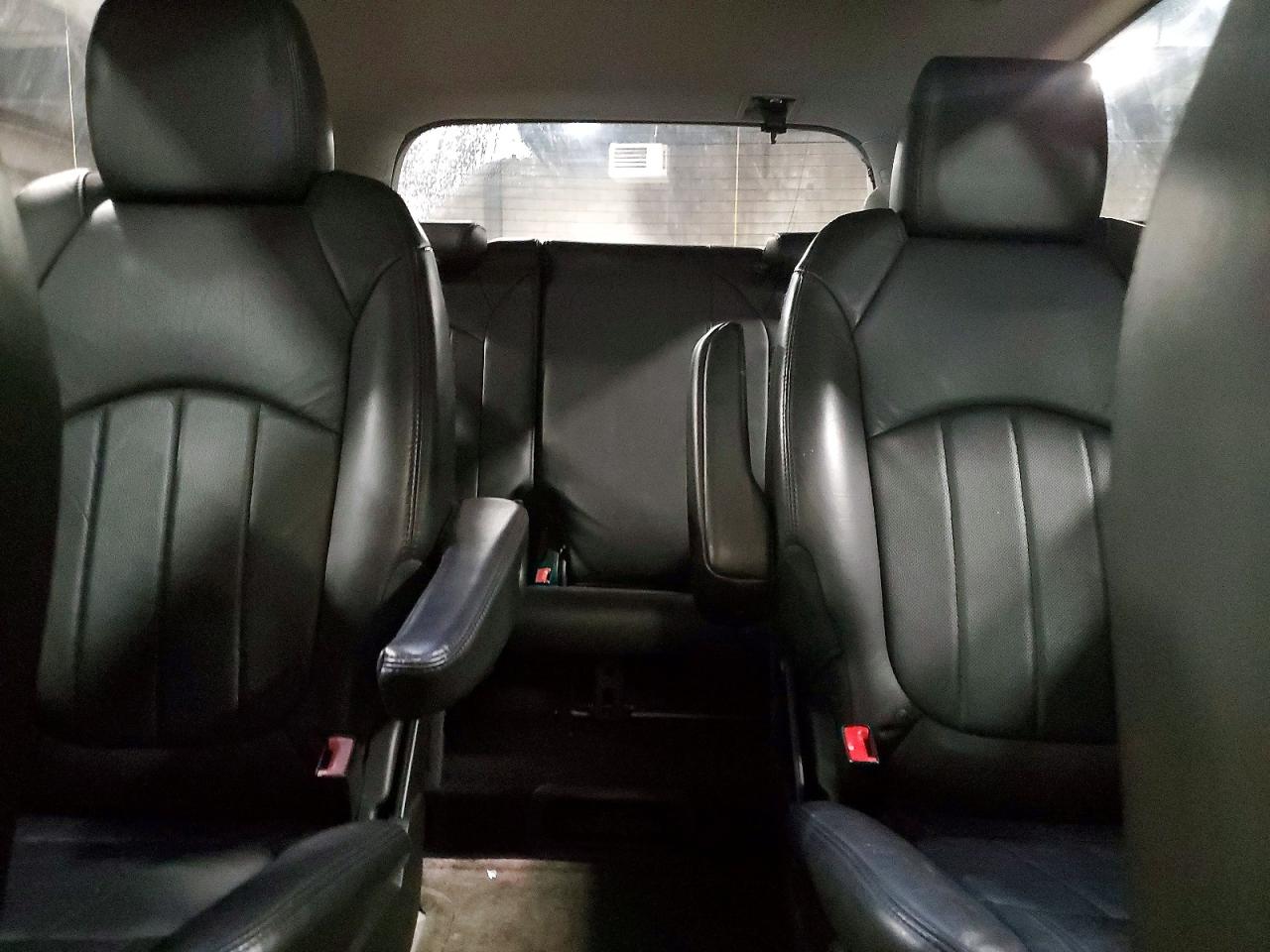 2011 BUICK ENCLAVE CXL photo 10