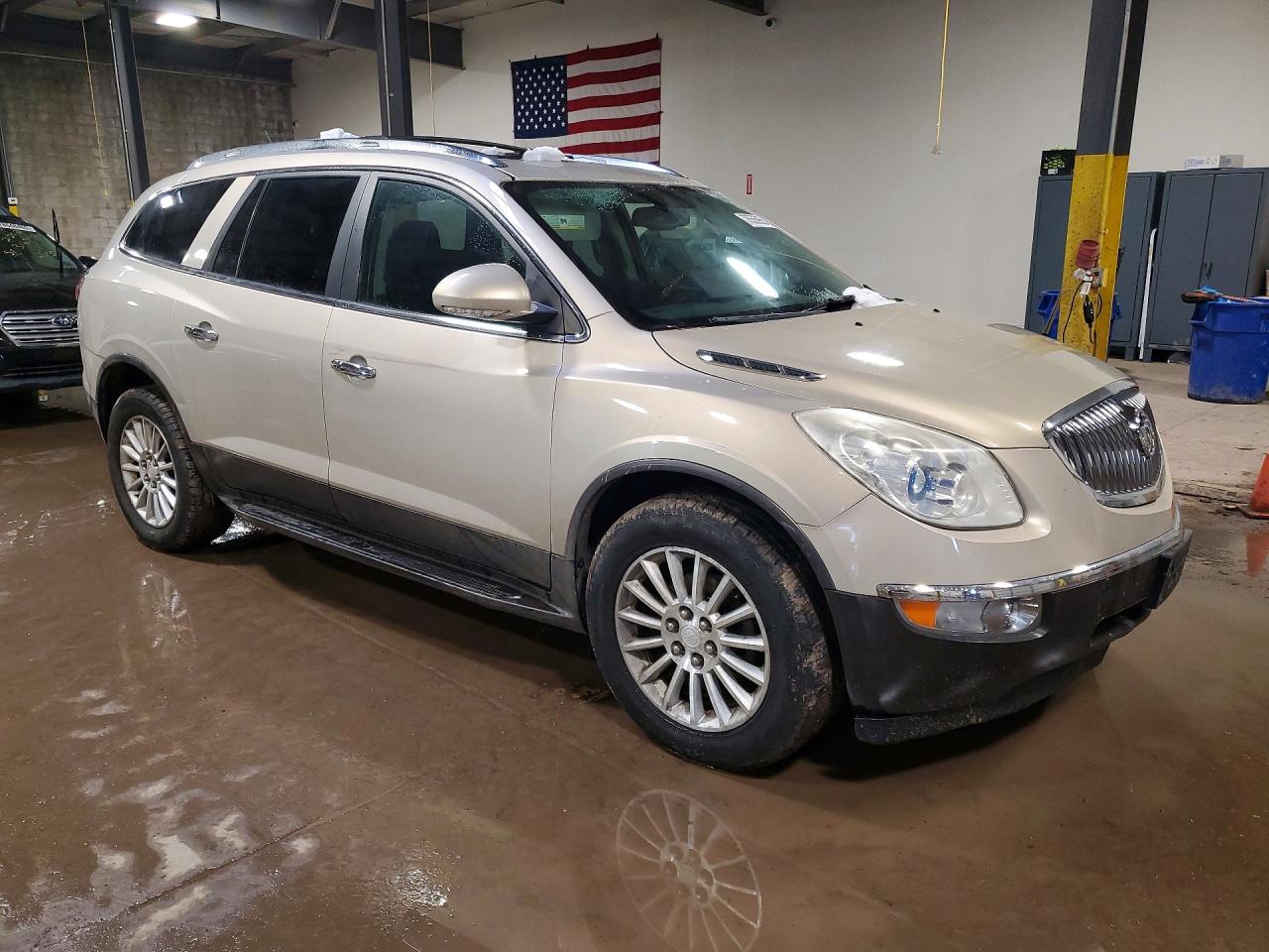 2011 BUICK ENCLAVE CXL photo 4