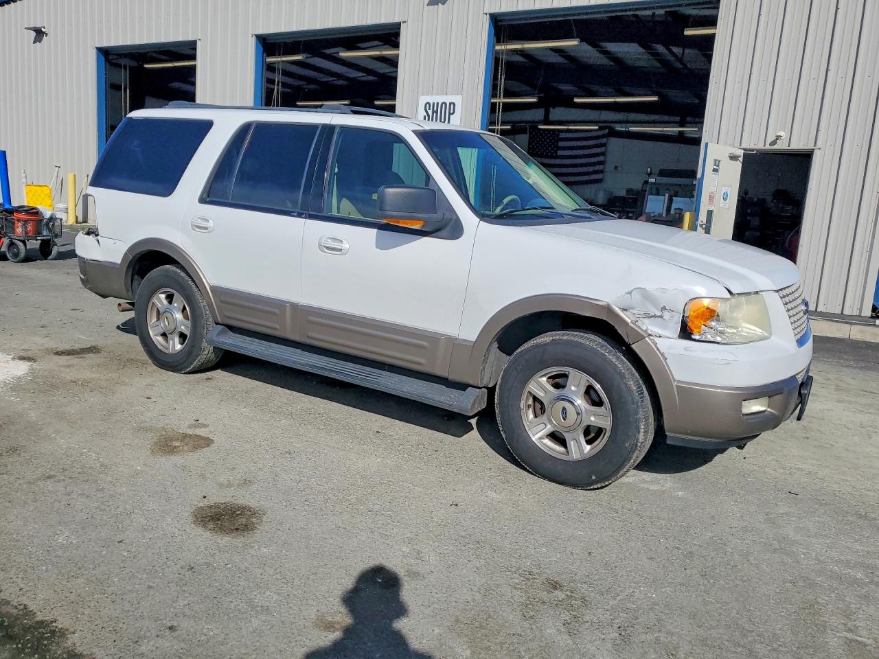 2003 FORD EXPEDITION photo 10