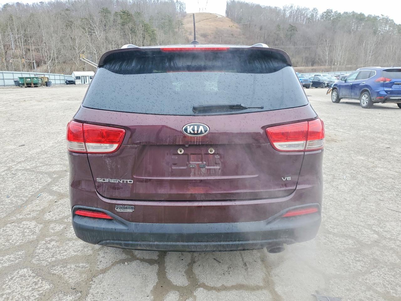 2017 KIA SORENTO LX V6 photo 6