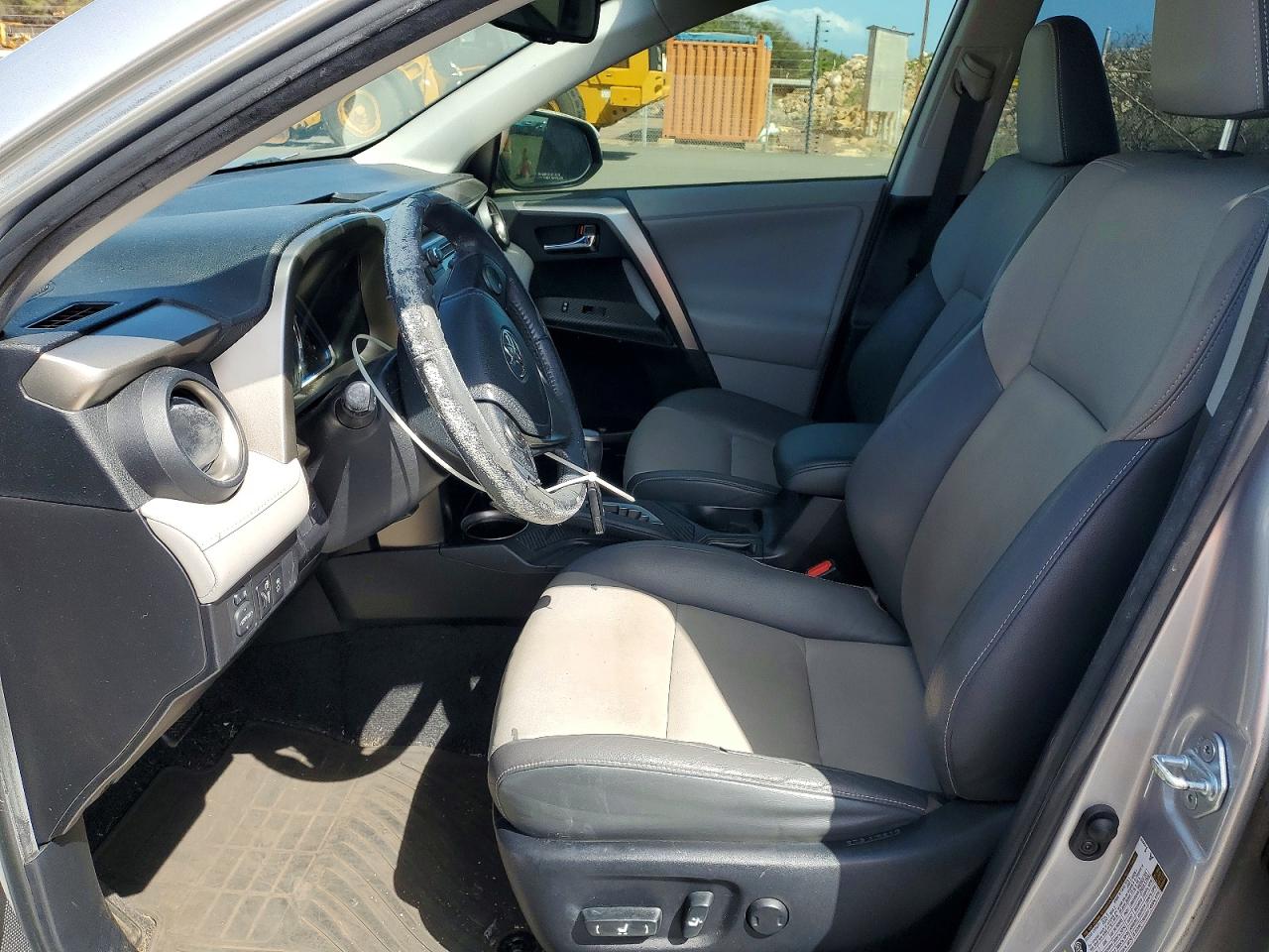 2013 TOYOTA RAV4 LIMITED photo 7