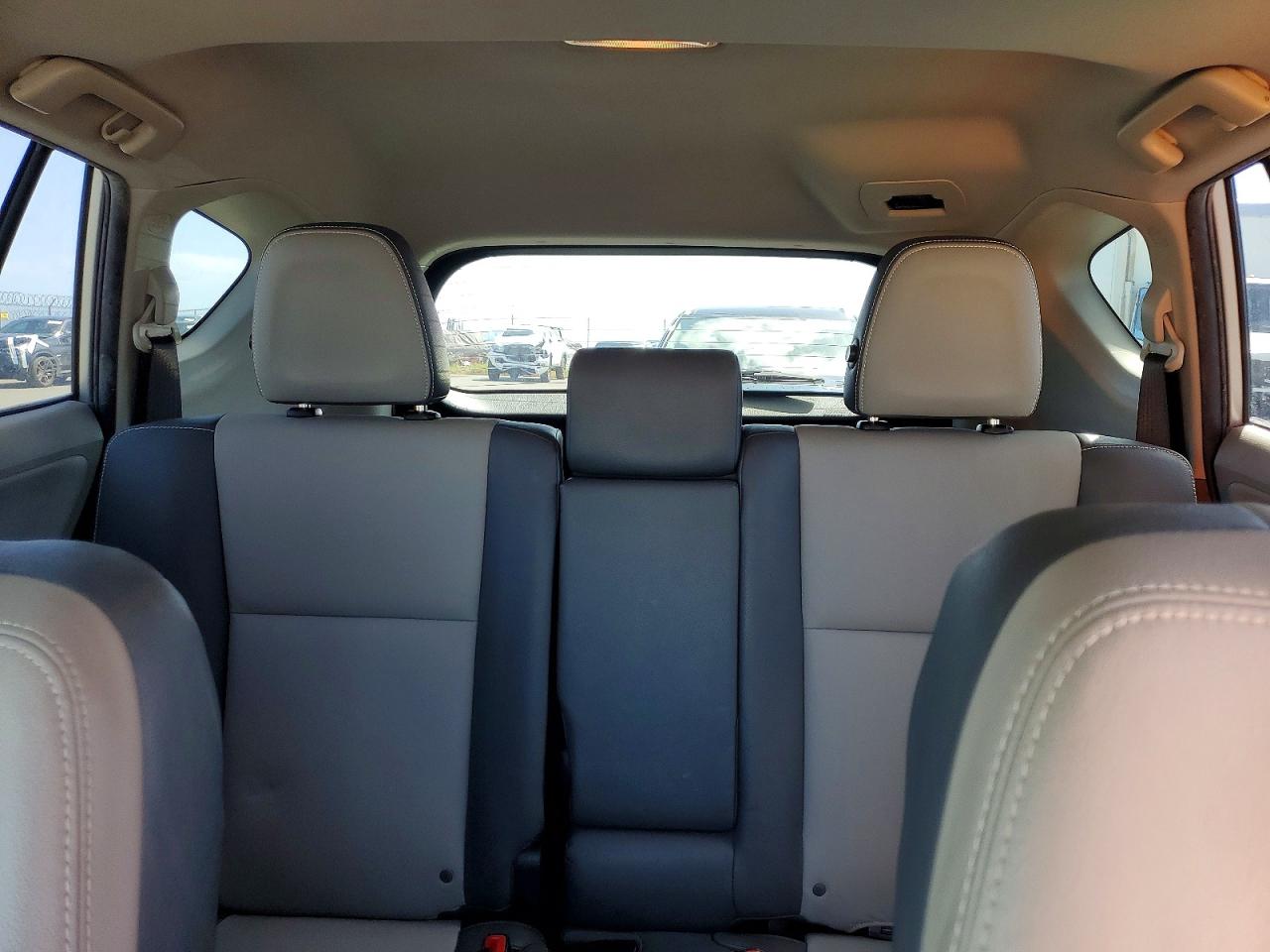 2013 TOYOTA RAV4 LIMITED photo 10