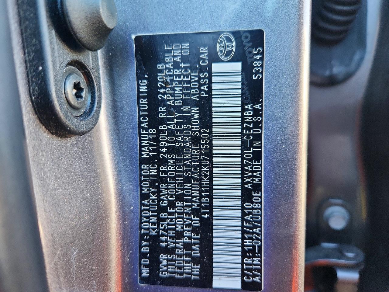 2019 TOYOTA CAMRY LE photo 13