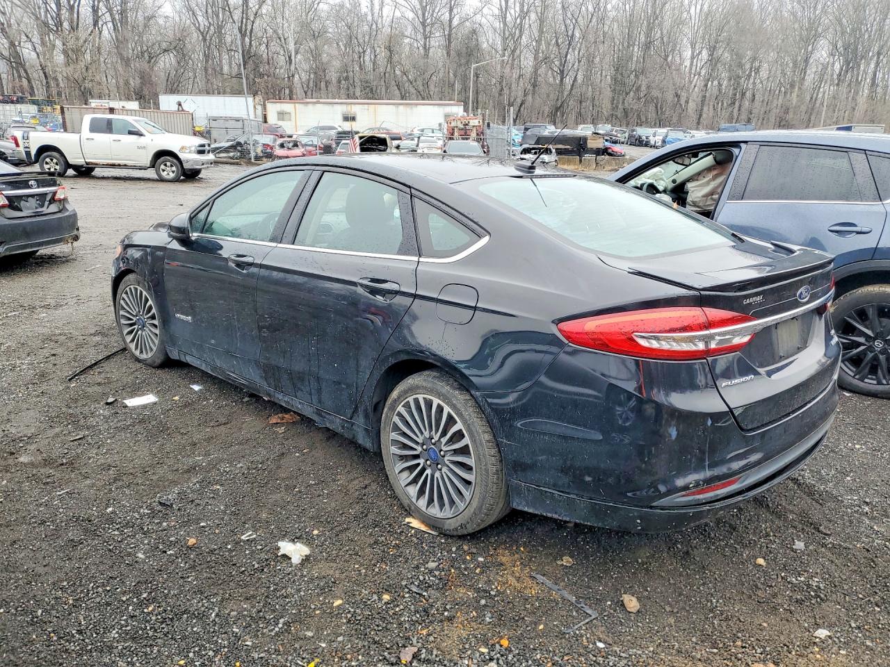 2018 FORD FUSION SE HYBRID photo 2