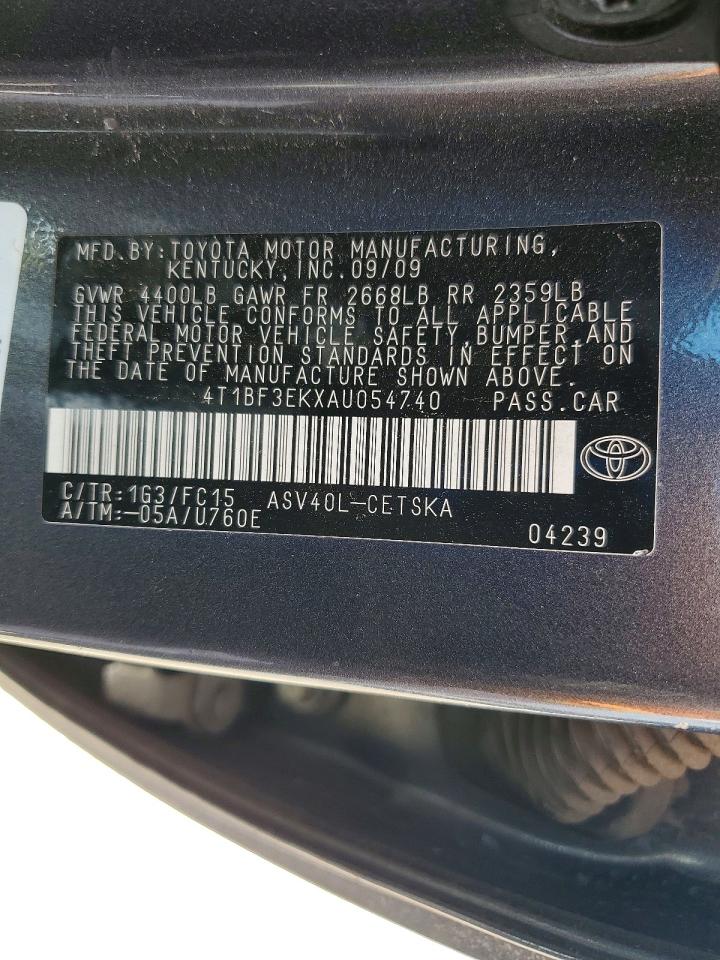 2010 TOYOTA CAMRY SE photo 12