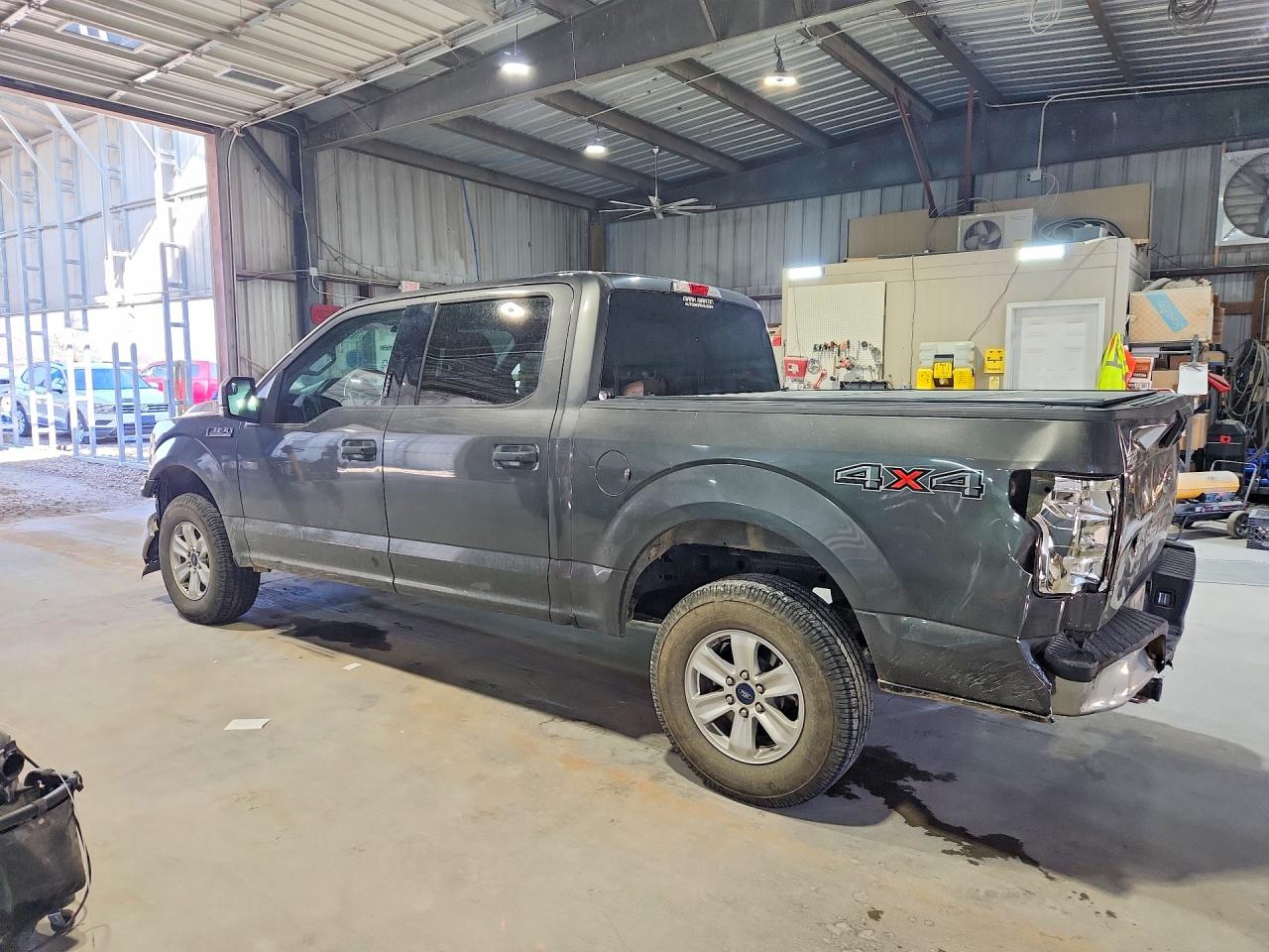 2019 FORD F150 SUPERCREW photo 2